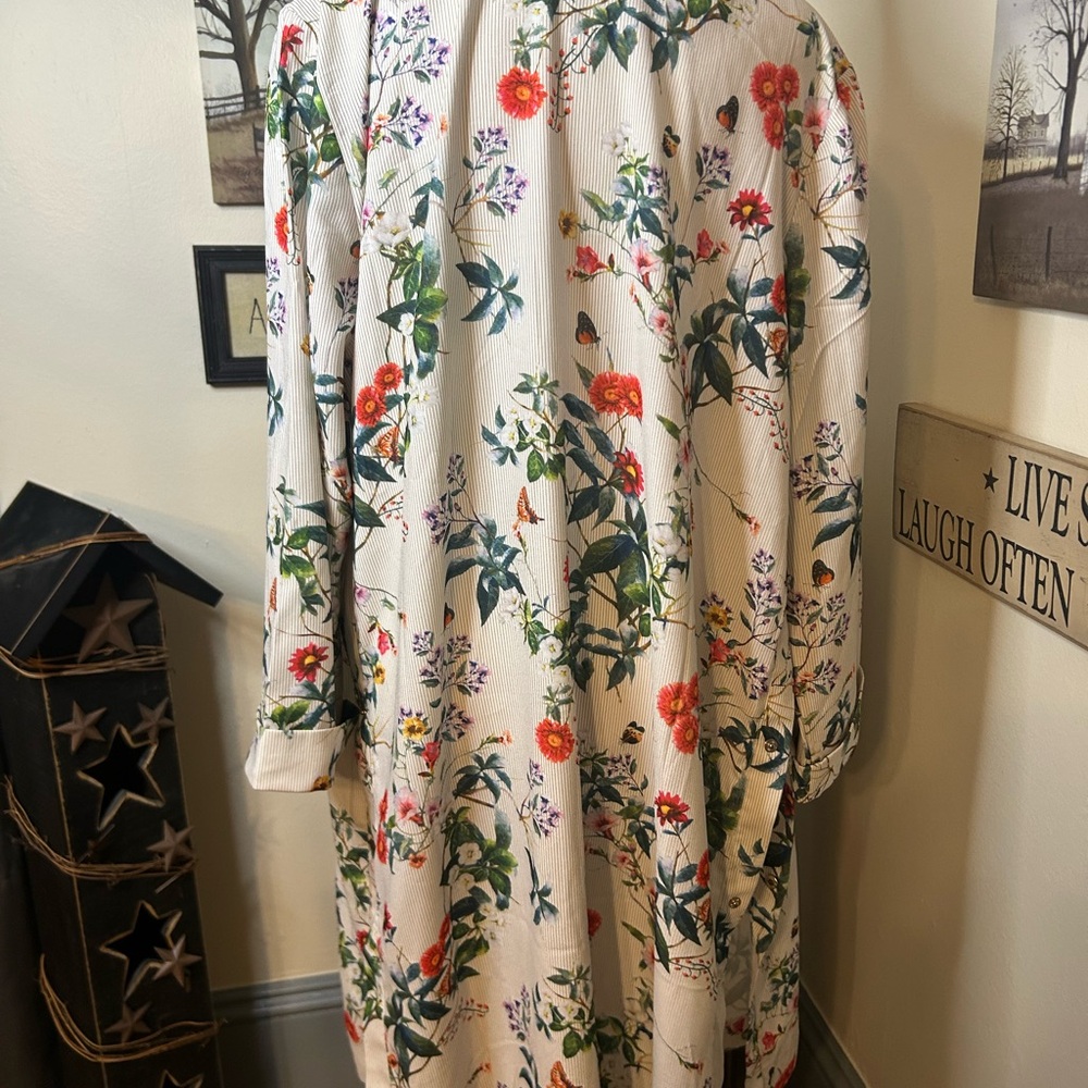 Expressions Floral Kimono with Red and Green Accents - Picture 3 of 5